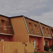 Building Photo - 2625 NW 60th Way