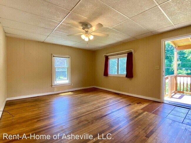 Building Photo - 2 br, 1 bath House - 19 Oak Hill Circle