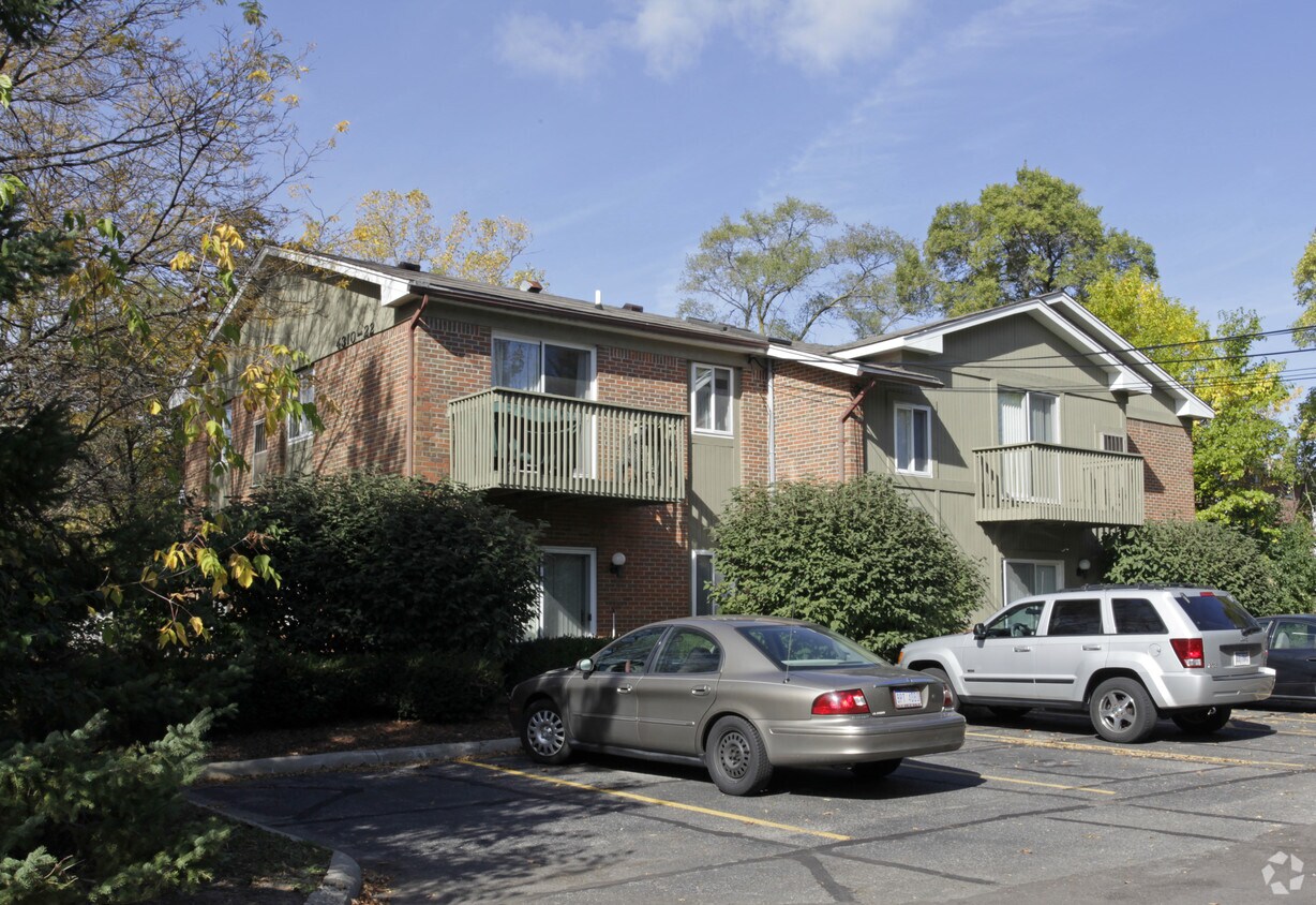 Foto principal - 4310-4322 Albert Ave