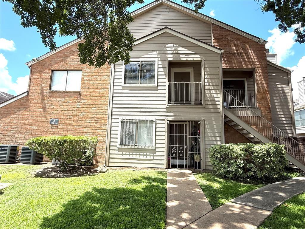 Primary Photo - 6701 Sands Point Dr