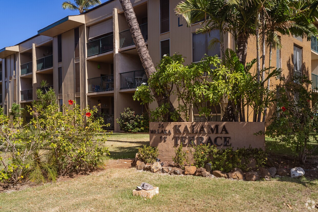 Primary Photo - Kalama Terrace