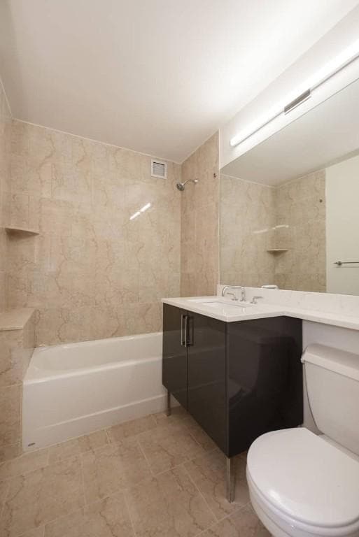 Building Photo - 3 bedroom in NEW YORK NY 10004