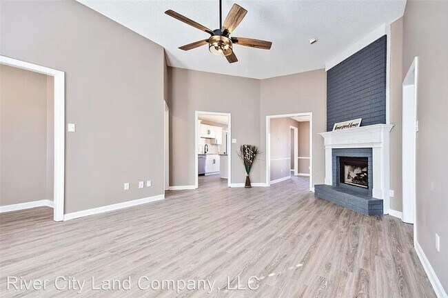 Building Photo - 3 br, 2 bath House - 8070 Ellis road