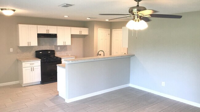 Foto del edificio - 205 Grantham Rd