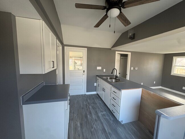 Foto del edificio - 1206 9th Ave