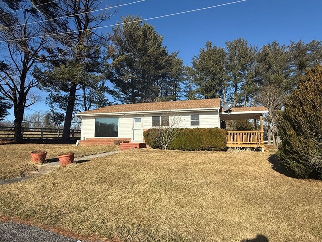 Foto del edificio - 300 Monticello Ln