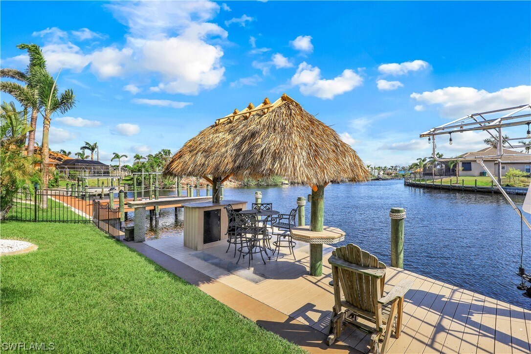 Foto principal - 2206 Beach Pkwy W