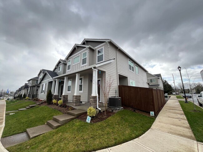 Building Photo - Discover Your Dream Home in a New North Pl...