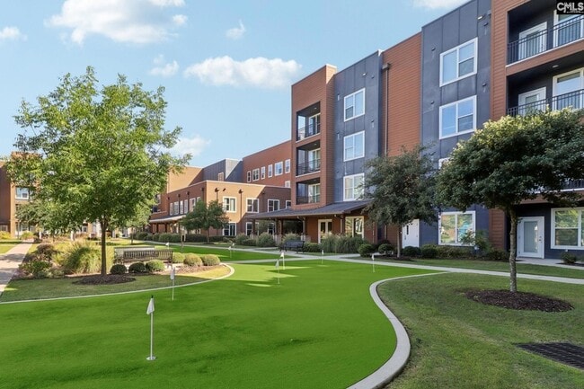 Foto del edificio - 440 Town Center Pl