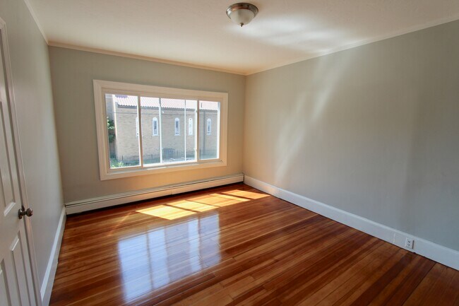 Foto del edificio - 508 Revere St