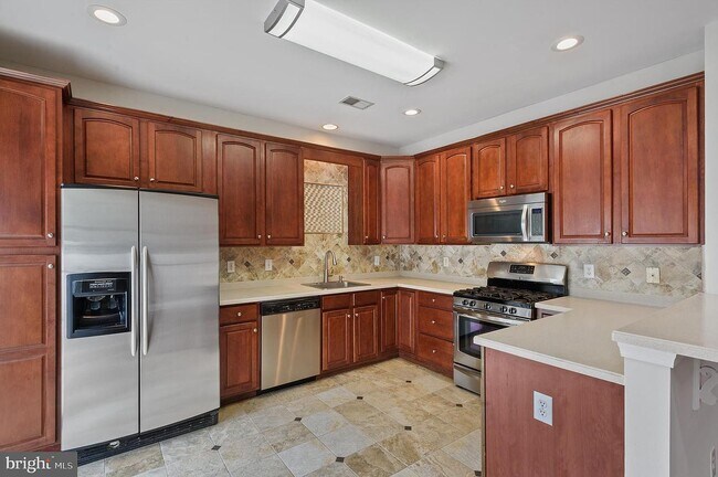 Foto del edificio - 86 Windsor Pond Rd