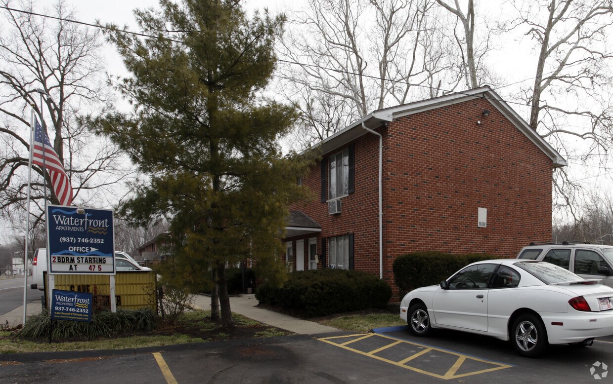 Primary Photo - Waterfront Apartments