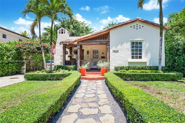 Foto del edificio - 1029 Milan Ave