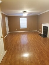 Building Photo - 501 Chandler Pl