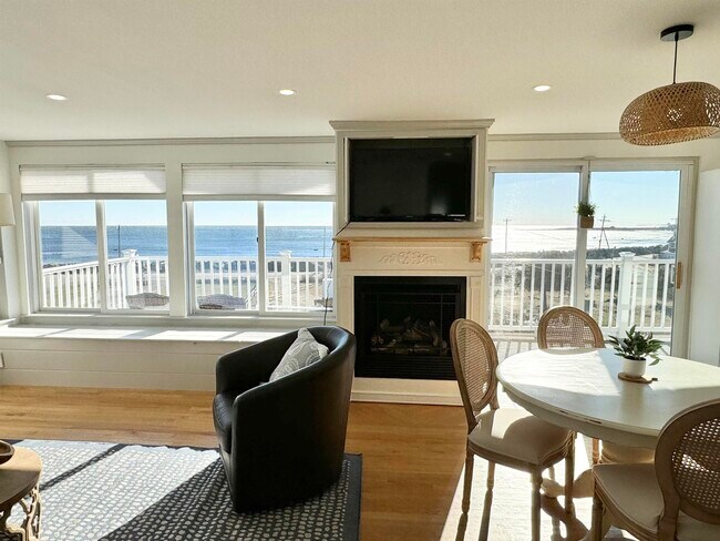 Building Photo - 1497 Ocean Blvd