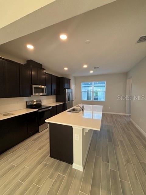 Foto del edificio - 15487 Bay Brg St