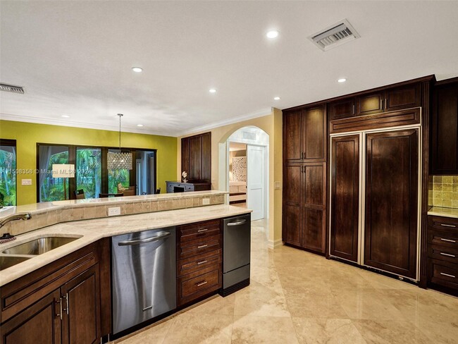 Building Photo - 515 Lido Dr
