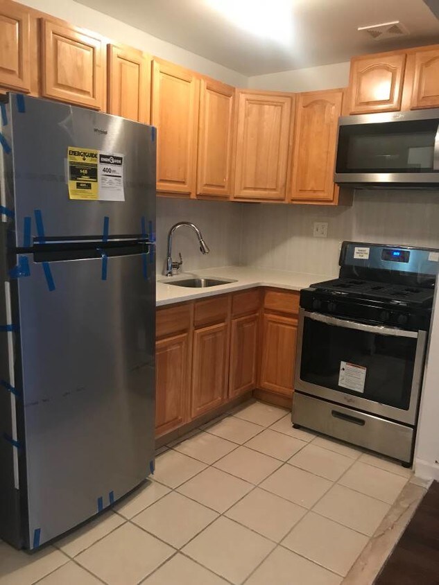 Foto principal - 3969 Carpenter Ave