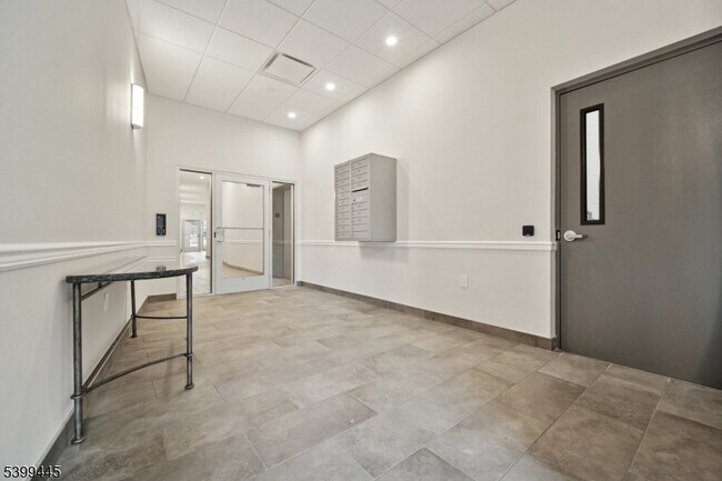 Foto del edificio - 246 Main St