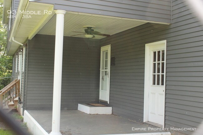 Building Photo - Charming 4 Bedroom House for Rent