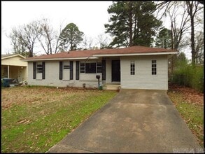 Building Photo - 5408 Halifax Dr