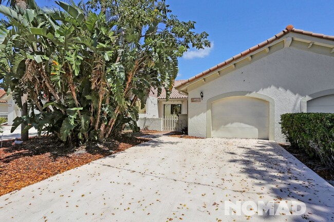 Building Photo - Charming 2BR Townhome in Boca Raton