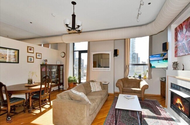 Foto del edificio - 910 S Michigan Ave