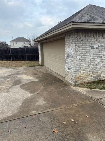 Building Photo - 7502 Pear Tree Ln