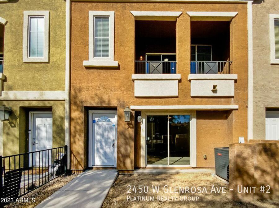 Foto principal - 2450 W Glenrosa Ave