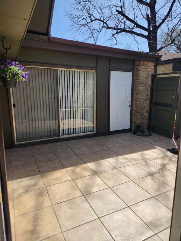 Foto del edificio - 4659 Country Creek Dr