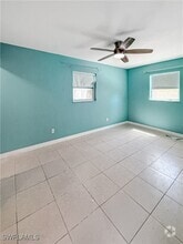 Building Photo - 429 Morgan Cir S
