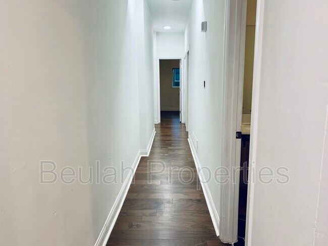 Foto del edificio - 1625 Carroll St