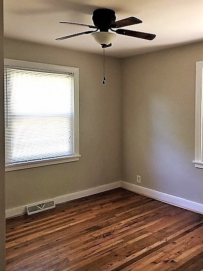 Building Photo - 1016 Dixon Dr