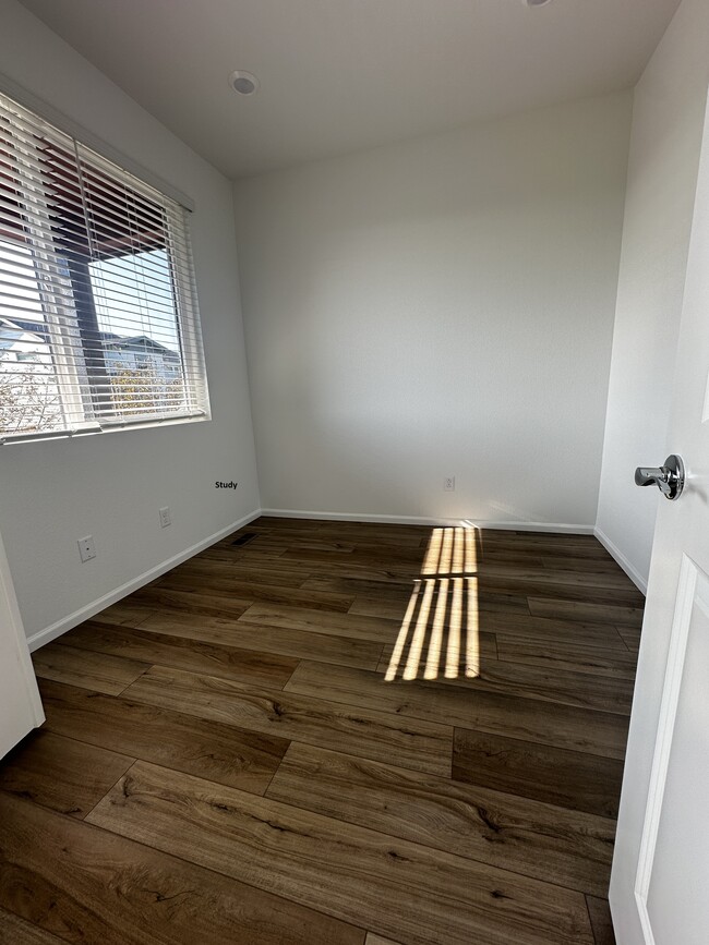 Photo - 21154 E 63rd Dr House