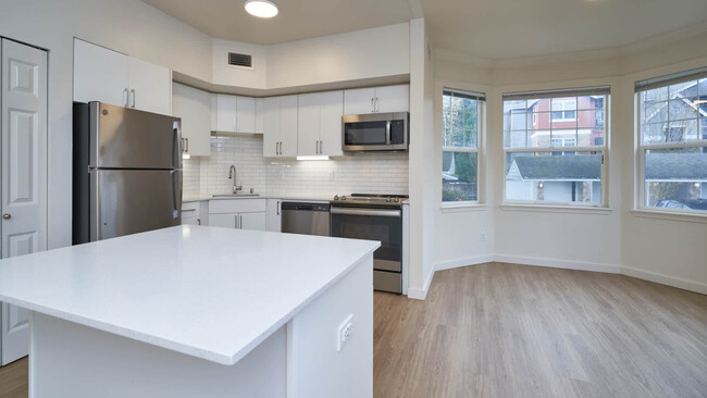 Kitchen with Stainless Steel Appliances - The Reserve at Town Center