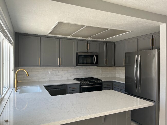 Building Photo - 31091 Via San Vicente