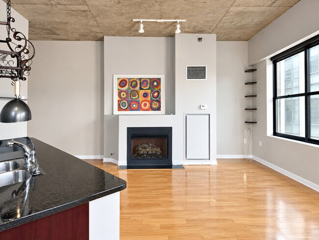 Foto del edificio - 1122 W Catalpa Ave