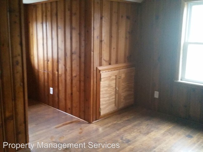 Foto del edificio - 3 br, 1 bath House - 4226 Cadillac**