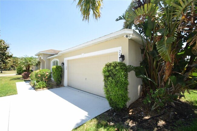 Foto del edificio - 241 Pine Shadow Ln