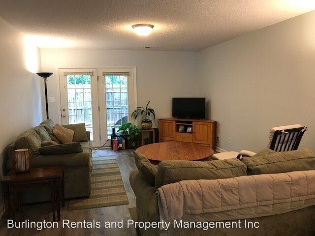 Foto del edificio - 2 br, 2 bath House - 2429-B Moran Street
