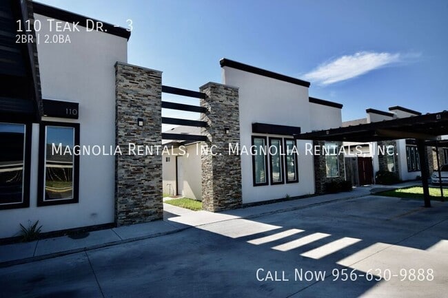 Building Photo - 110 Teak Dr