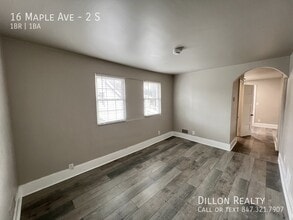 Building Photo - 16 Maple Ave