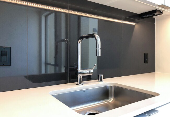 Foto del edificio - 99 Rausch St