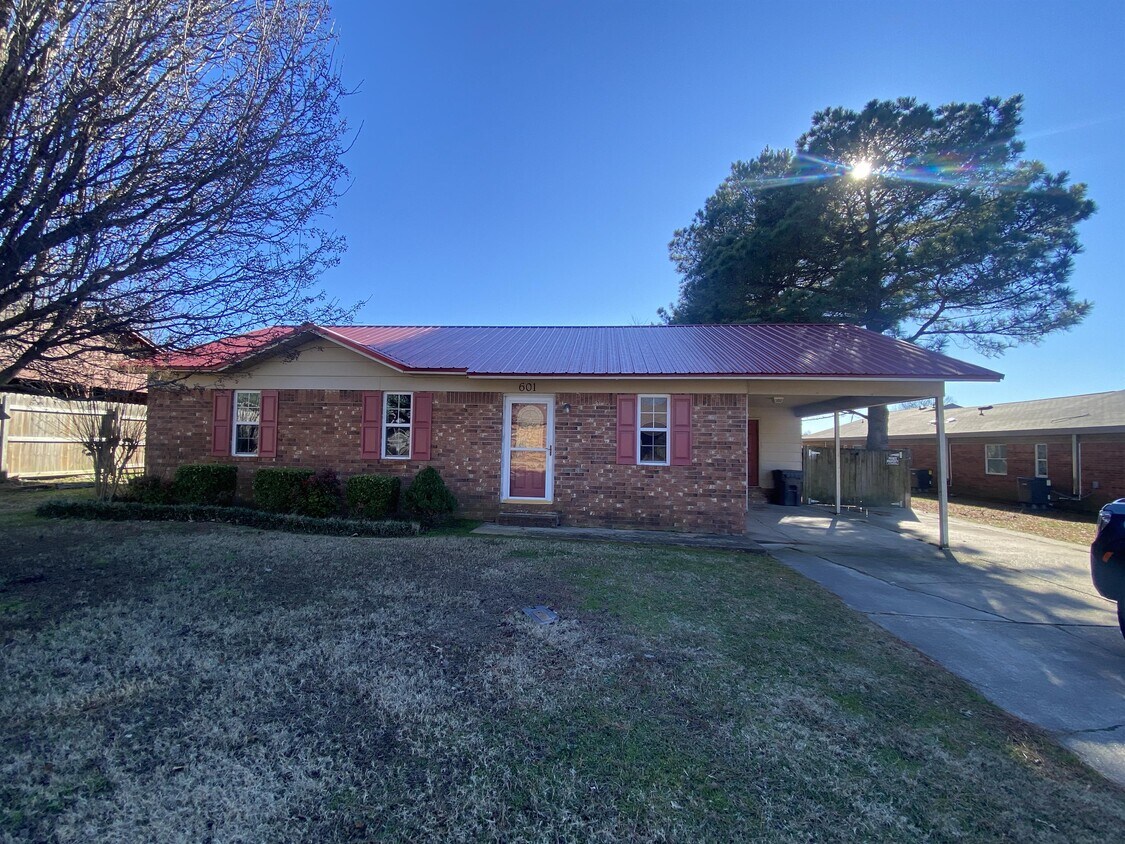 601 Lisa Ln, Bono, AR 72416 House Rental in Bono, AR