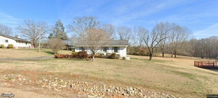 Building Photo - 105 Oakmont 2 Dr
