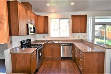 Building Photo - 1084 Armsby Way