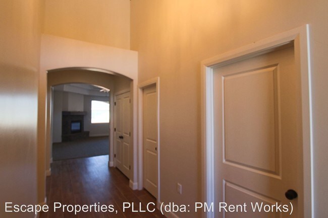 Building Photo - 4 br, 3 bath House - 3414 W. 2650 S.