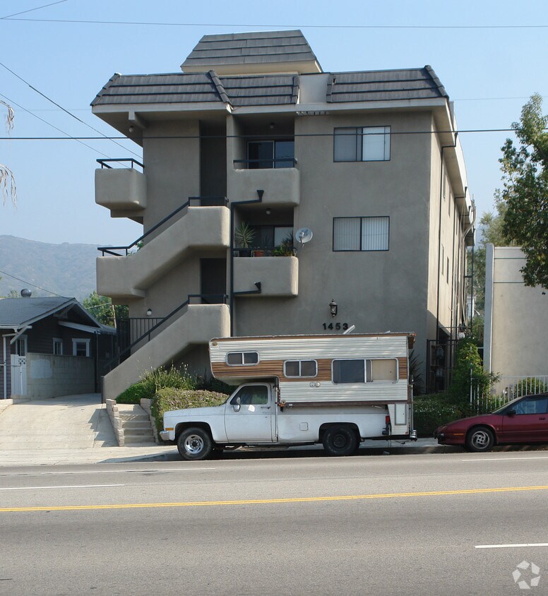 Foto del edificio - 1453 Colorado Blvd