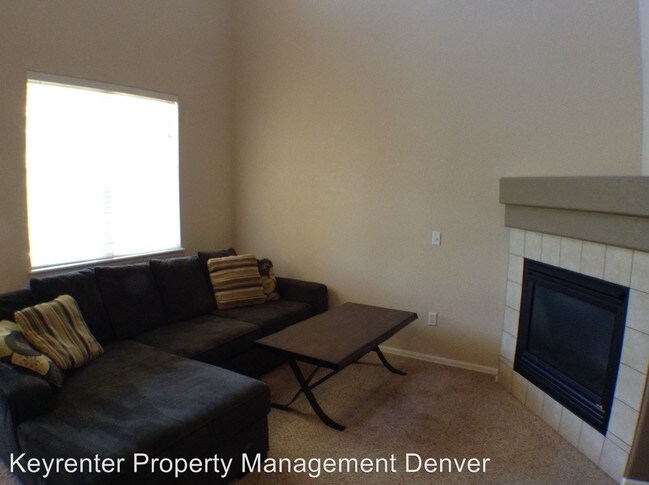 Building Photo - 12664 W Bowles Pl
