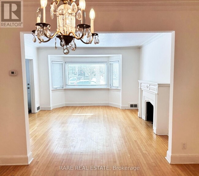 Building Photo - 46 Dunblaine Ave